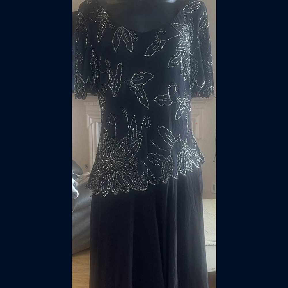 Beautiful dress for any occasion!